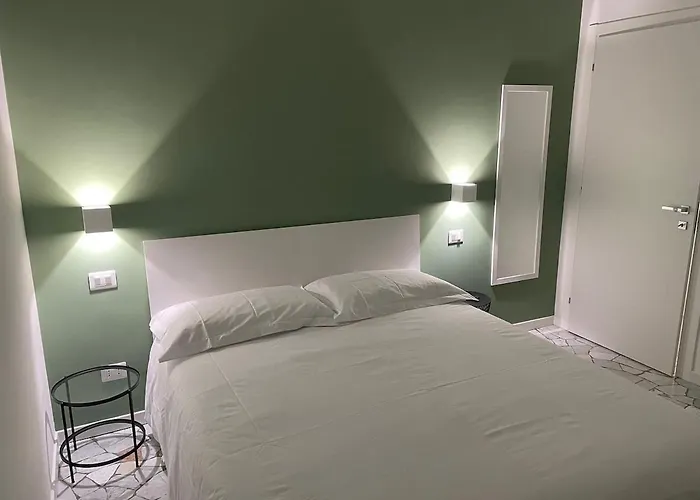 Apartment M4 Tolstoj - Duomo Tortona Navigli Area